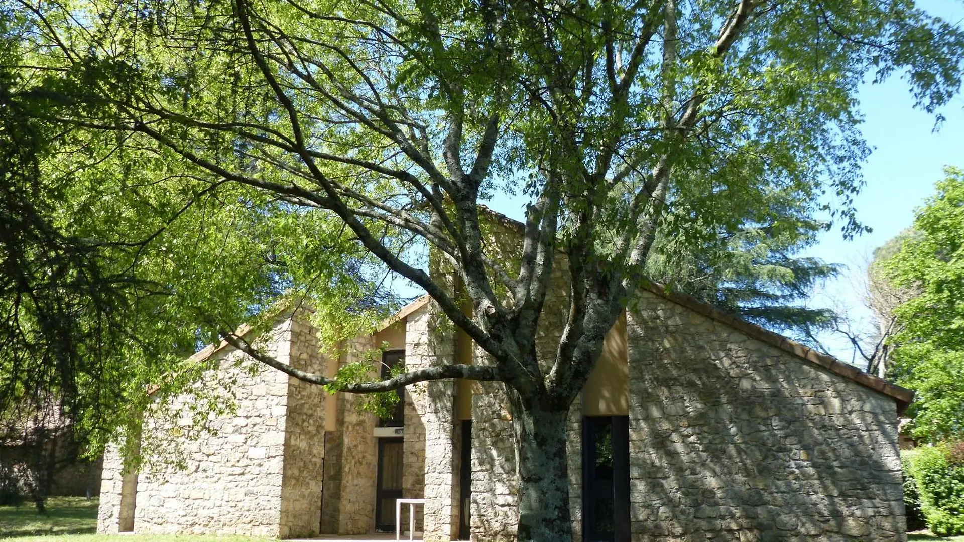Terres De France - Le Domaine Des Vans Chambonas 3*,  Frankreich